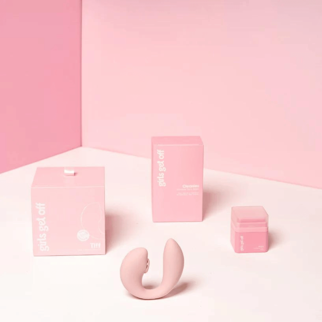 Girls Get Off | Tiff