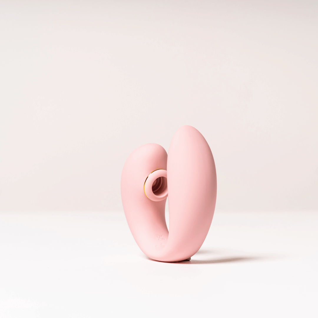 Girls Get Off | Tiff