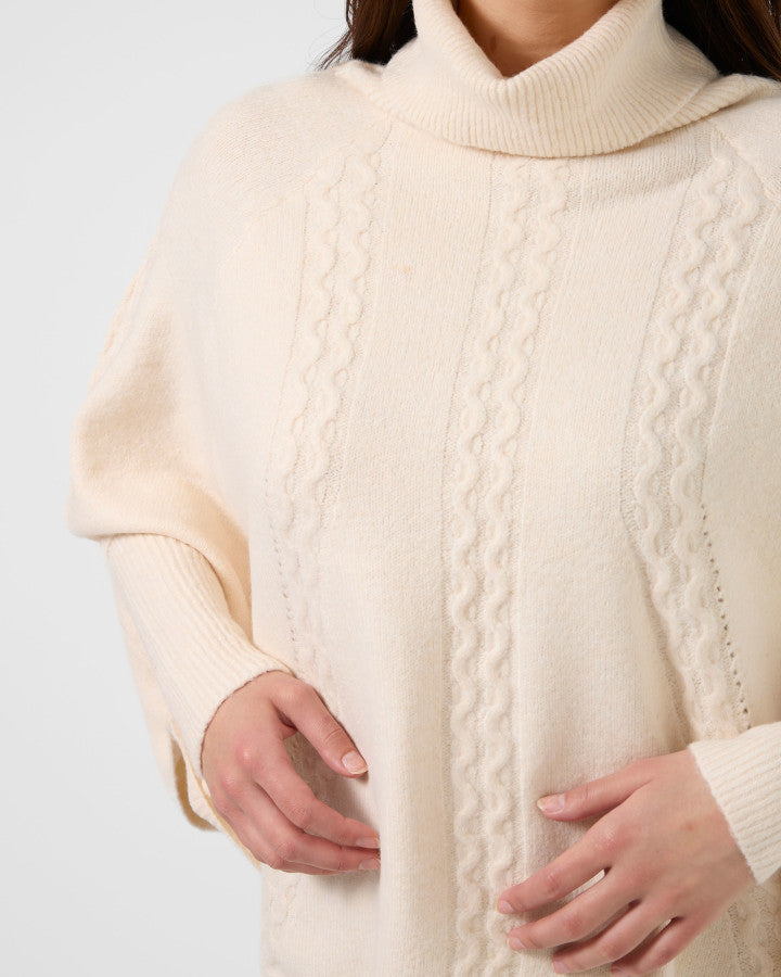 Stella + Gemma | Poncho | Milk