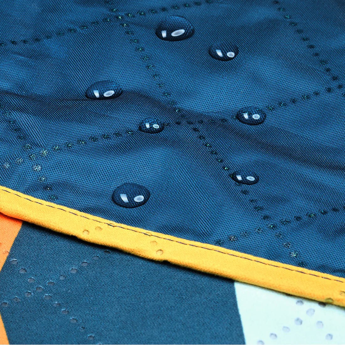 Dock & Bay | Beach Blanket | Bananarama